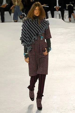 Look 15